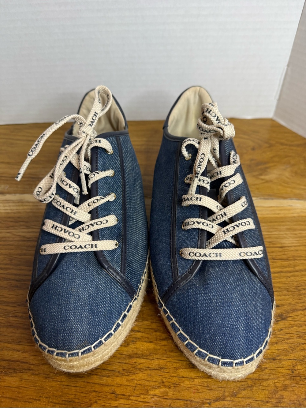 Coach Cate Denim Espadrille Sneakers Size 9.5 Blue Lace Up Logo Laces EUC
